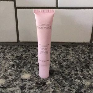 Mary Kay Timewise age minimize 3D eye cream